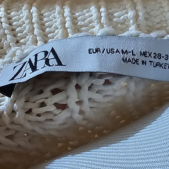 NWOT Zara Oversize Striped Black And Cream Knit Sweater - Picture 4 of 6